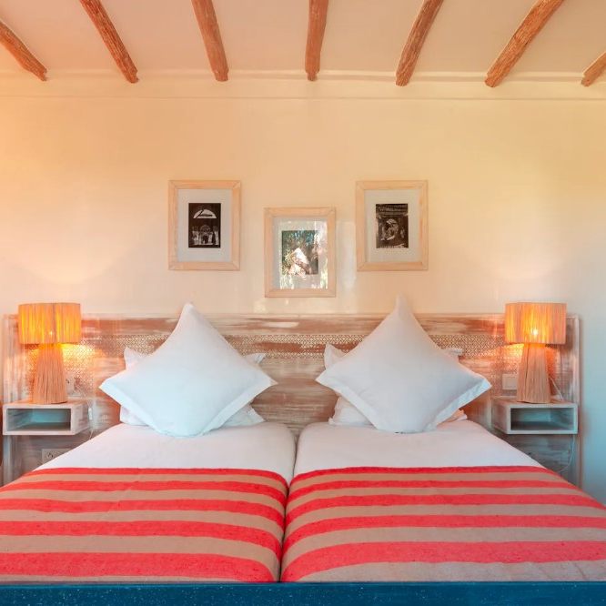 Room 9: Twin Room